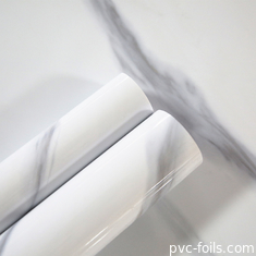 Película de laminação de PVC para janelas de plástico Espessura 180 microns, Largura 620 mm