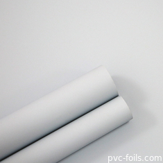 Filme decorativo de PVC branco de cetim super mate para portas de armários de cozinha