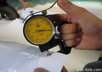 Mícrons branco contínuo do filme da membrana do PVC do Woodworking 300
