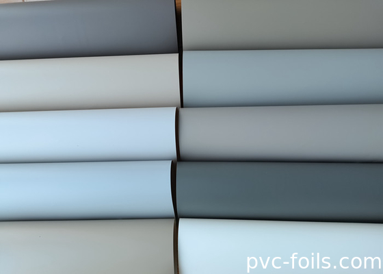 Filme de revestimento decorativo de móveis em PVC para imprensa de membrana