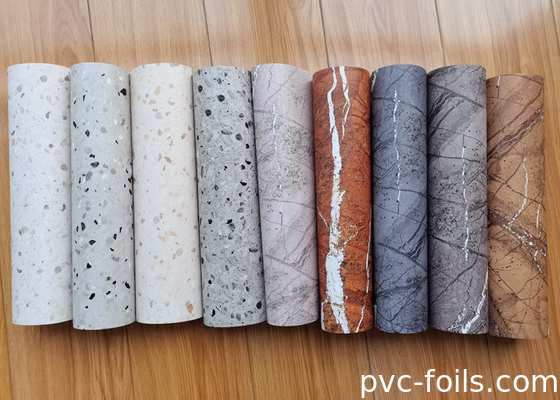 Película decorativa de PVC de design de mármore brilhante para revestimento de móveis de pressão a vácuo