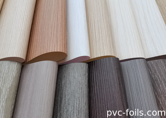 Filme decorativo de PVC de textura de madeira supermate para painel de WPC e revestimento de perfis