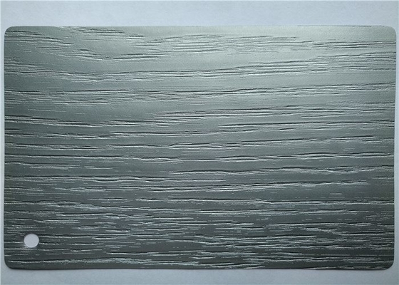 O filme RÍGIDO da membrana do Pvc para as portas de armário peroliza a cor gravadas profundamente